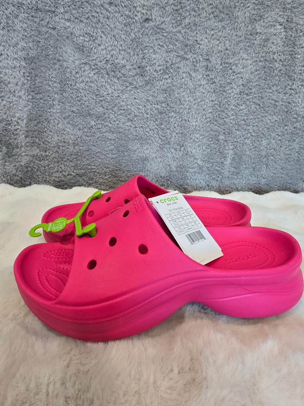Crocs Bae Slides Dragon Fruit Pink Women's Size 10 NEW